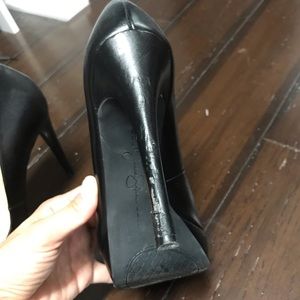 Black Jessica Simpson hills. Size 6.